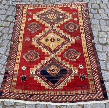 Koberec ručně tkaný 30A  Koberec ručně tkaný 30A