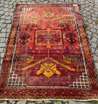 Koberec ručně tkaný 6B  Koberec ručně tkaný 6B