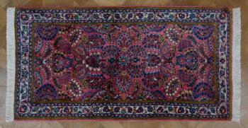 Ručně vázaný perský koberec Sharoug 136 x 66 cm Ručně vázaný perský koberec Sharoug 136 x 66 cm